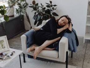 d-vitamin hiány tünetei felnőtteknél, fáradt nő